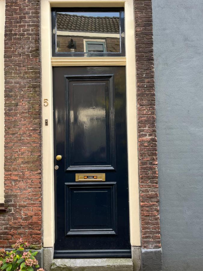 B&B De Kamer Hiernaast Gouda Extérieur photo